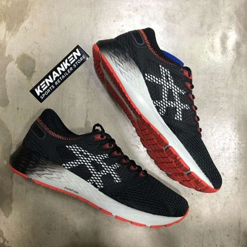 Asics roadhawk rush top