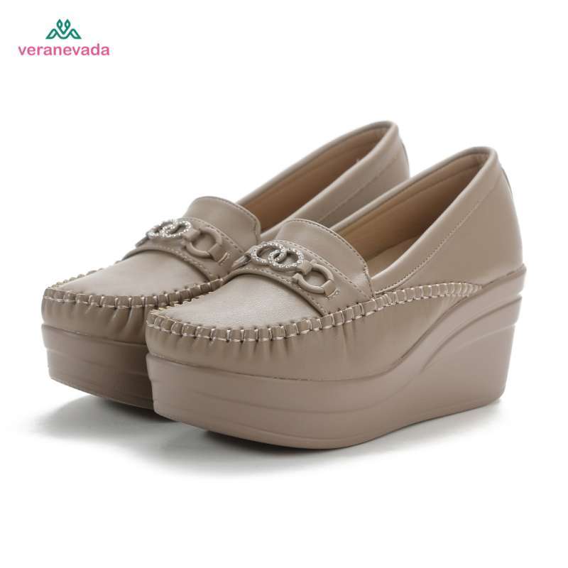 Sepatu wedges online