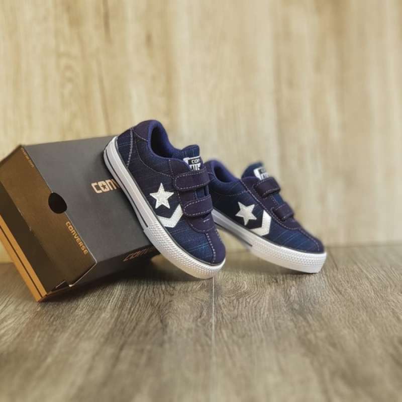 Converse one star player hotsell