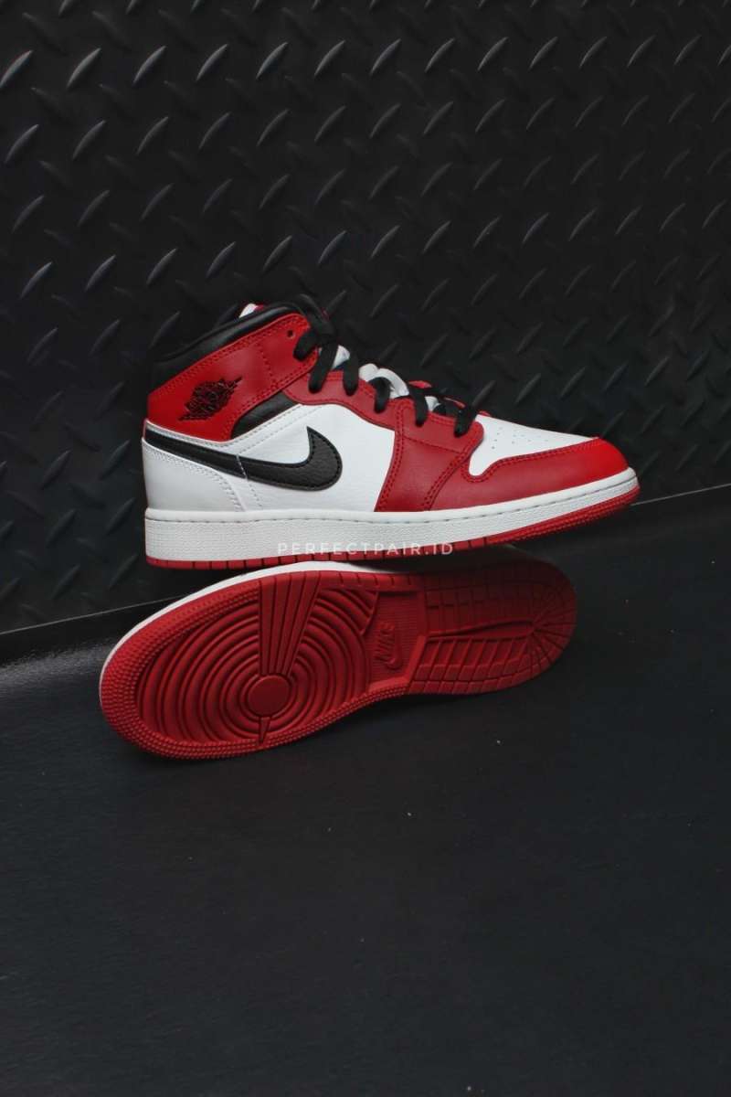 Sepatu Chicago Jordan White Heel Jordan Retro High Off-White