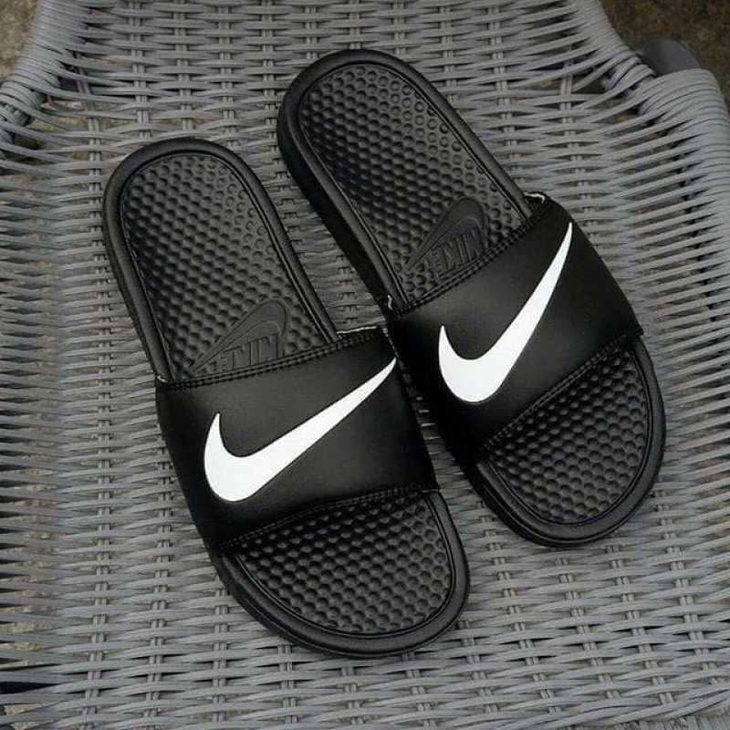 Sandal hot sale slop nike