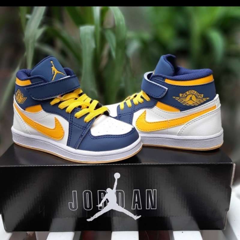 Nike store jakarta online barat