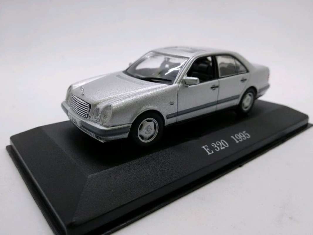 W210 diecast shop