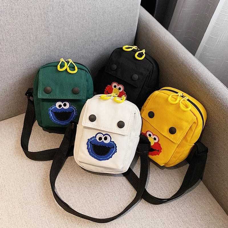 Elmo sling bag outlet