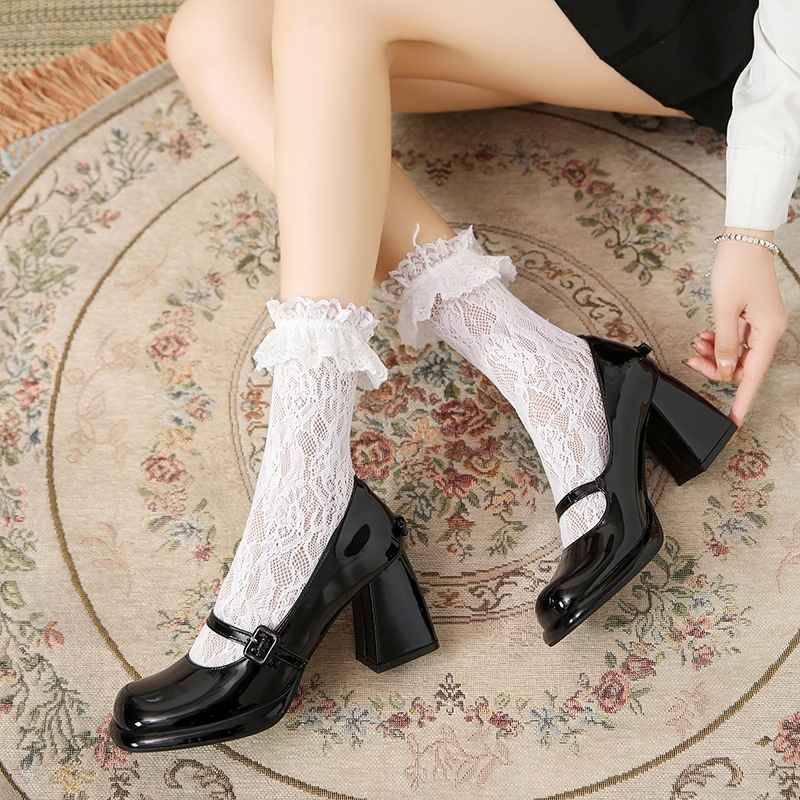 Sepatu hak platform best sale
