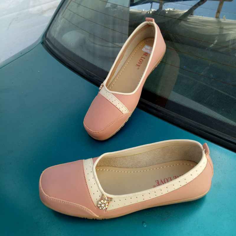 Promo Fashion Wanita Sepatu Flat Shoes One Love Casual Brand Lokal
