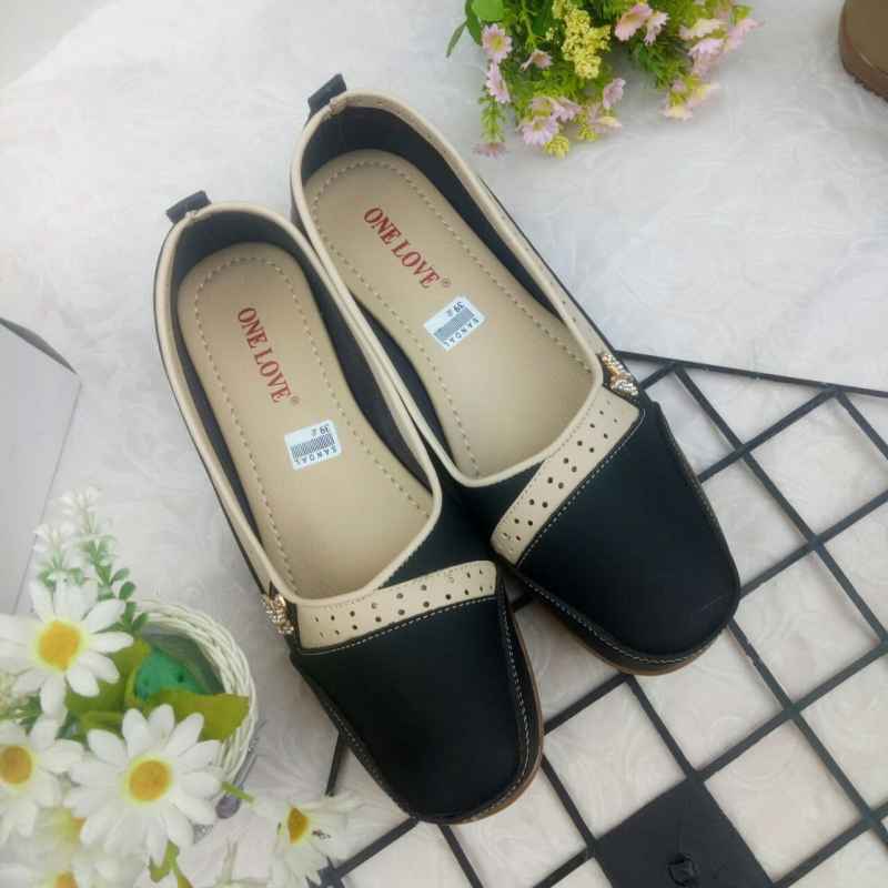 Flat shoes lokal discount