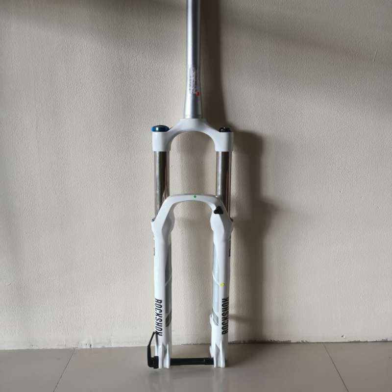 FORK SEPEDA ROCKSHOX SEKTOR FORK SEPEDA MTB TAPPER TA