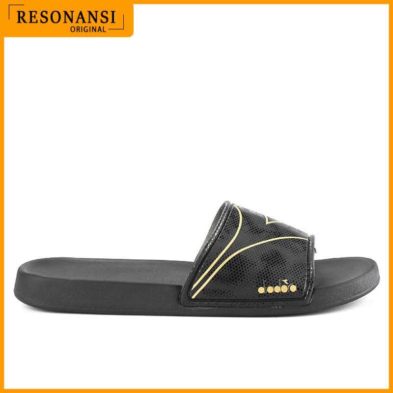 Diadora hotsell slide sandals