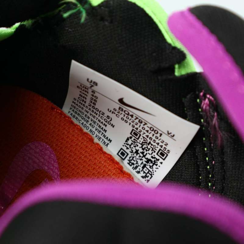 nike aqua rift black fire pink