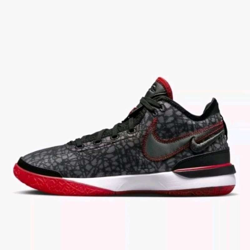 Sepatu basket nike lebron 11 online