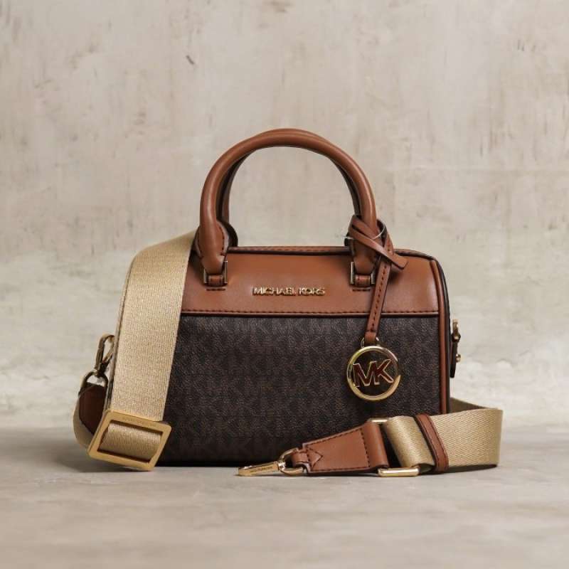 Jual Tas MICHAEL KORS SPEEDY MONOGRAM BROWN CAMEL DUFFLE BAG STRAP 100% ORI  di Seller HYPESNEAKER.IDN Official Store - HYPESNEAKER.ID - Kota Semarang