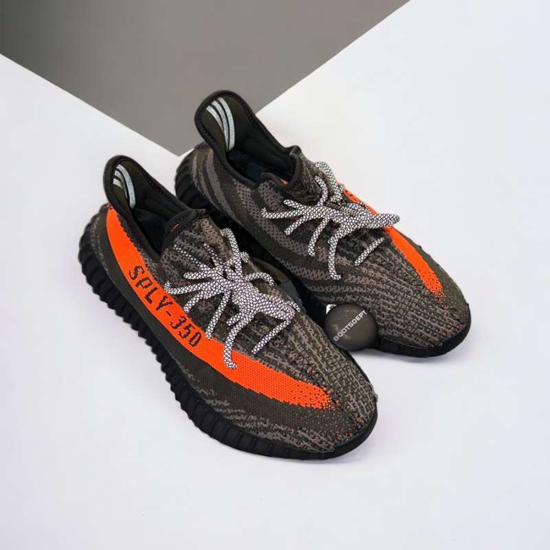 Sepatu nike deals yeezy