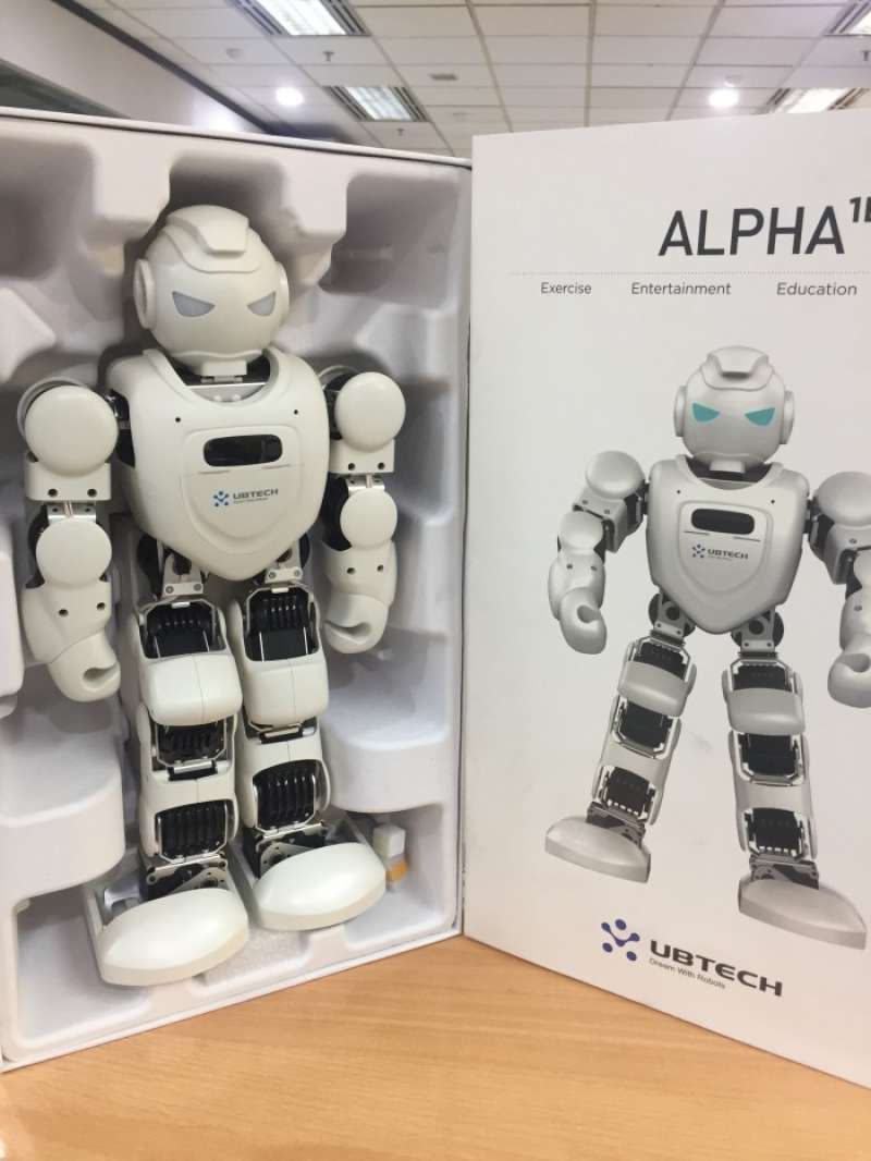 Robot Alpha 1E Ebot Voice Command