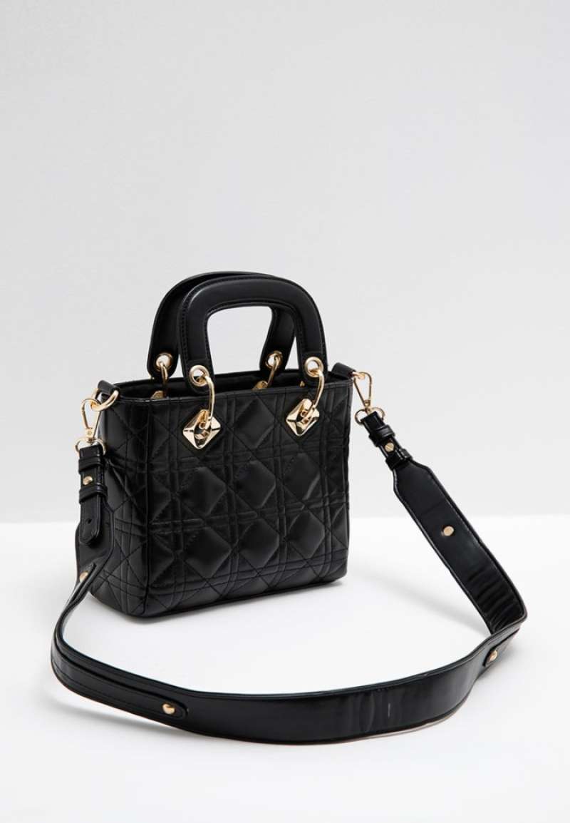 Berrybenka Tas Selempang Wanita Sofia Ryca Sling Bag Black