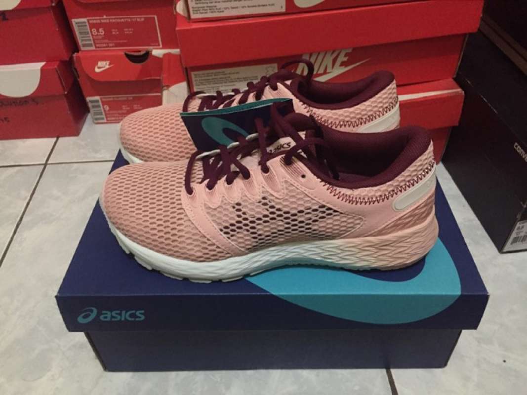 Asics roadhawk ff 2 frosted rose hot sale