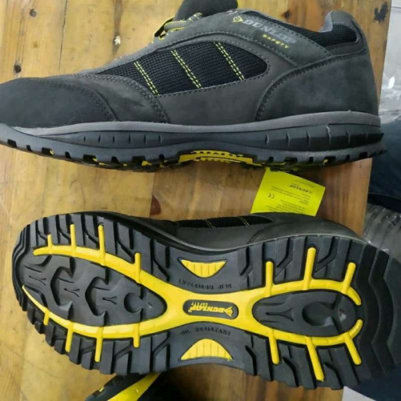 Dunlop safety iowa 2025 mens safety shoes