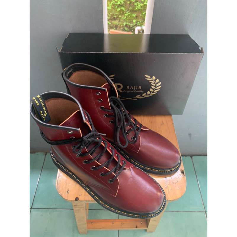 sepatu kulit asli hole REDCHERRY