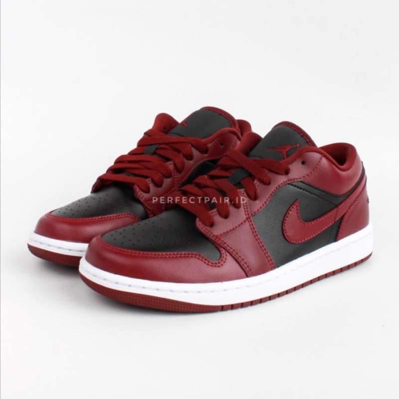 nike air jordan 1 low maroon