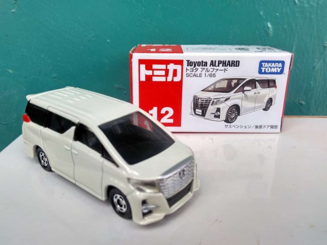 Takara tomy discount toyota alphard