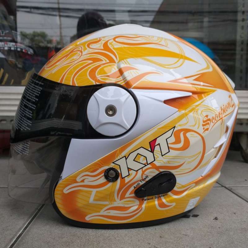 Helm kyt store scorpion 2