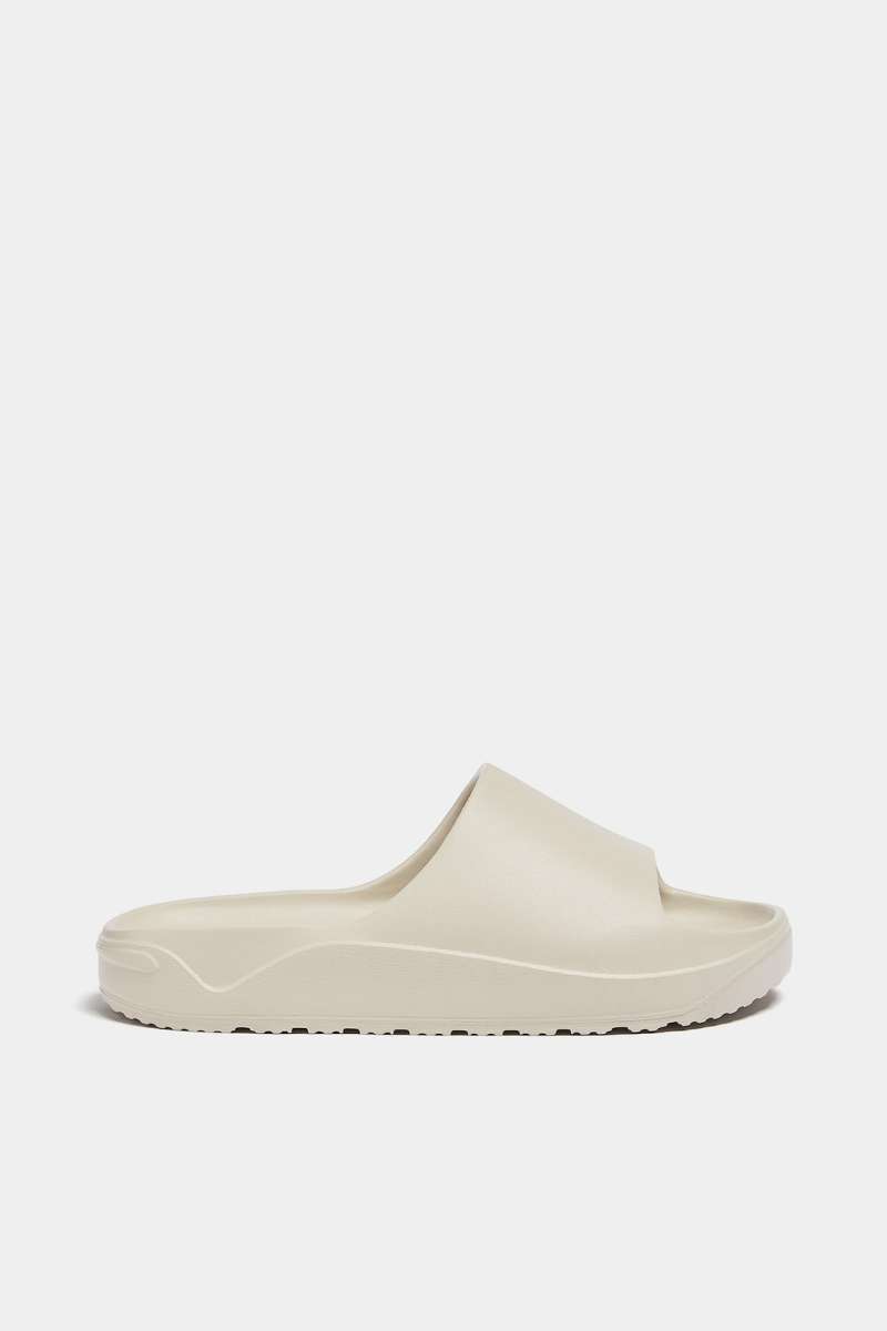 Sandal pull and bear hot sale