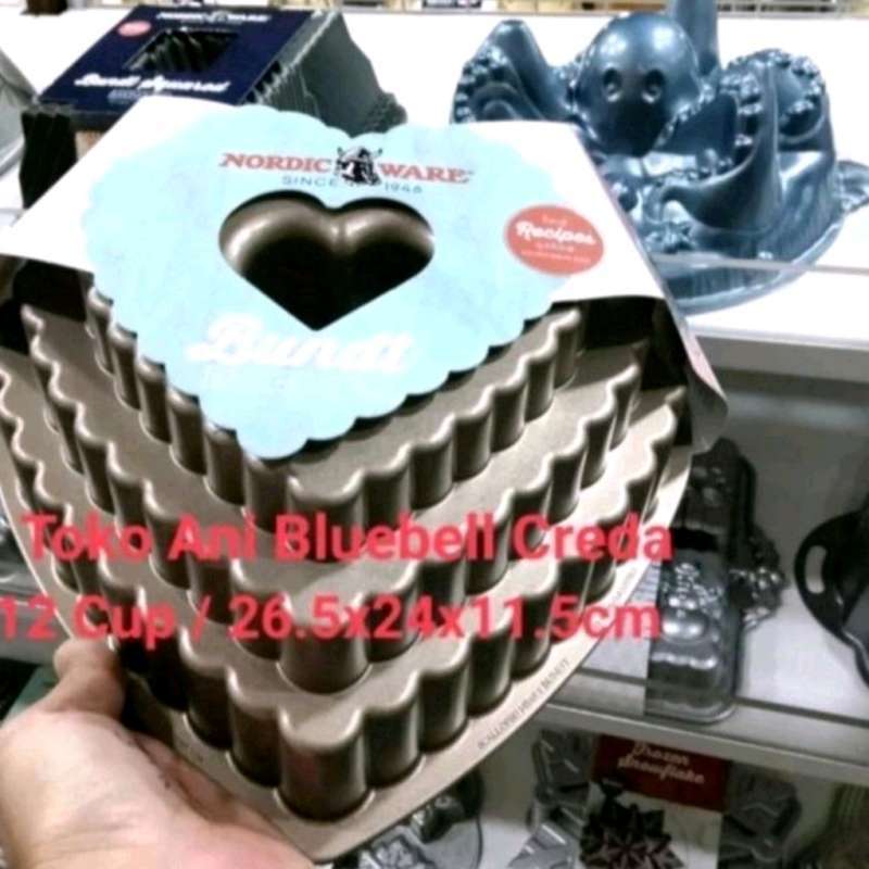 Nordic Ware Tiered Heart Bundt Pan 12 Cup Ltr ± 24 x23 cm, H  cm 89937