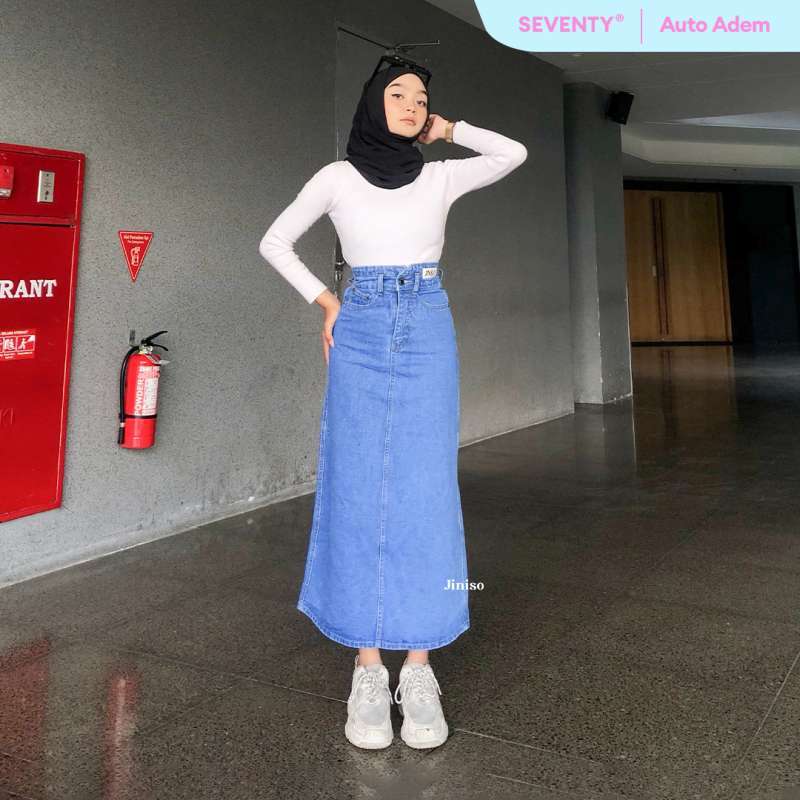 Ogzi va mushuki bor qizlar