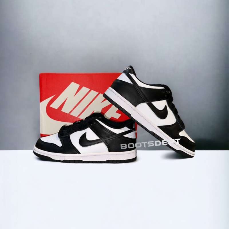 Sneakers Pria Nike Dunk Low Panda 44 Black White Nike Dunk Nike