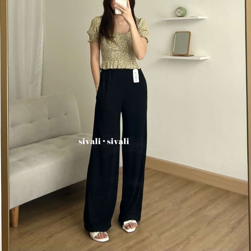 Men birinchi marta tomosha qilishga taslim boldim