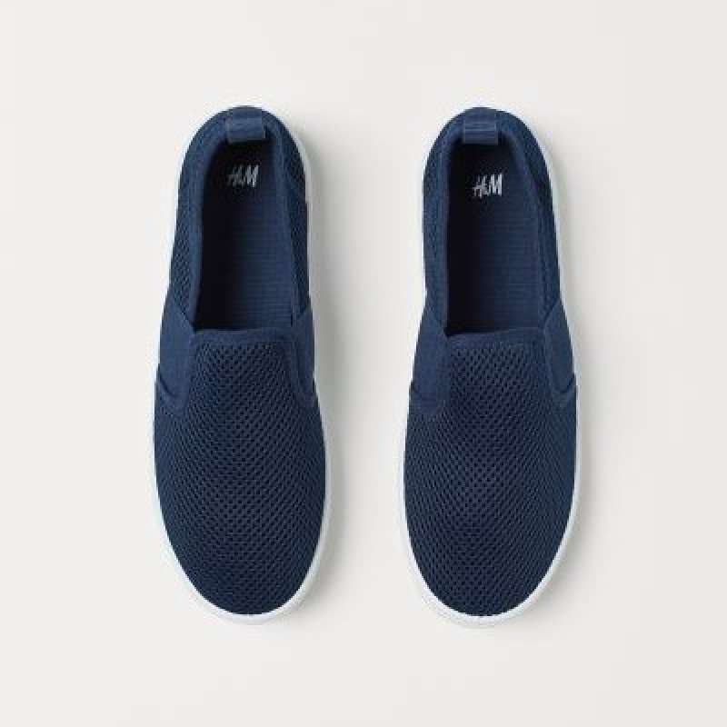 Sepatu slip sales on h&m