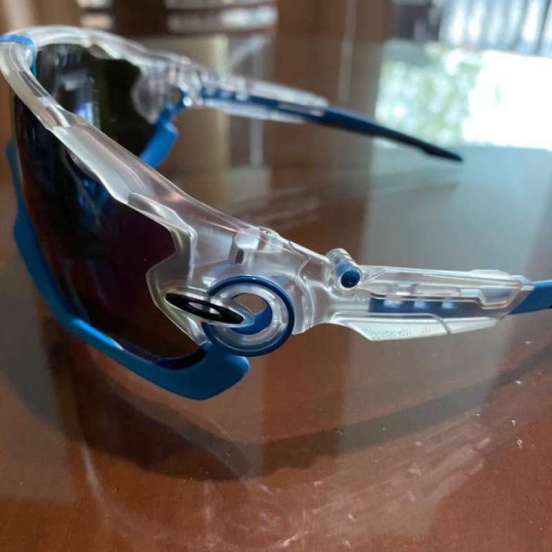Jual kaca mata oakley jawbreaker original Like new not rudy