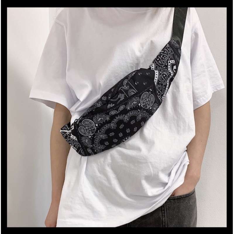 Pola on sale waist bag
