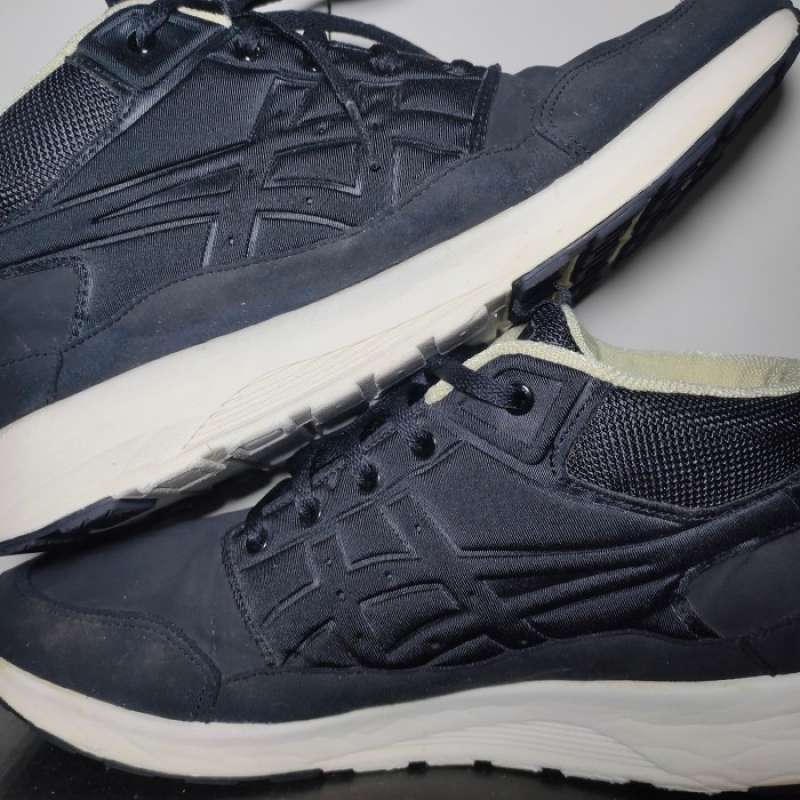 Asics sleek runner online 3