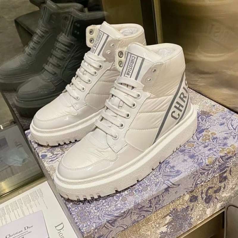 Jual sepatu wanita sepatu cewek boots sneaker putih branded vip 1