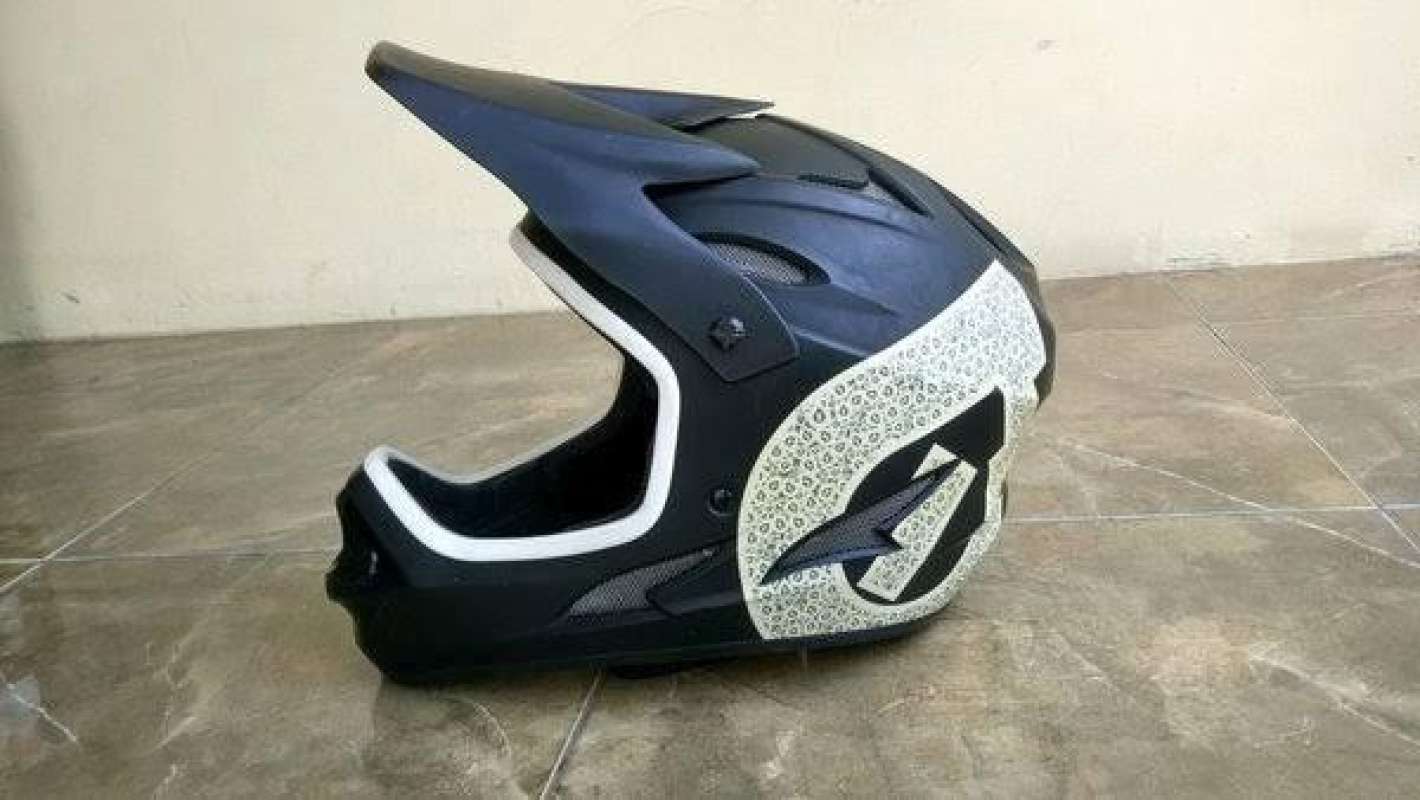 Helm 661 sale full face
