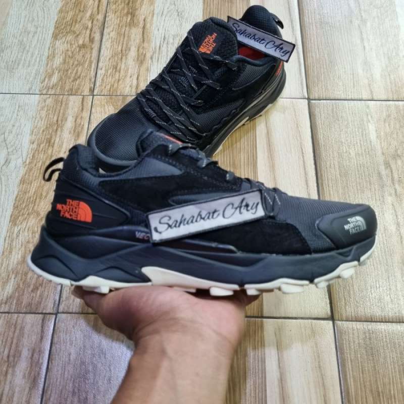 Sepatu The North Face Original Harga Terbaru Desember 2024 Blibli