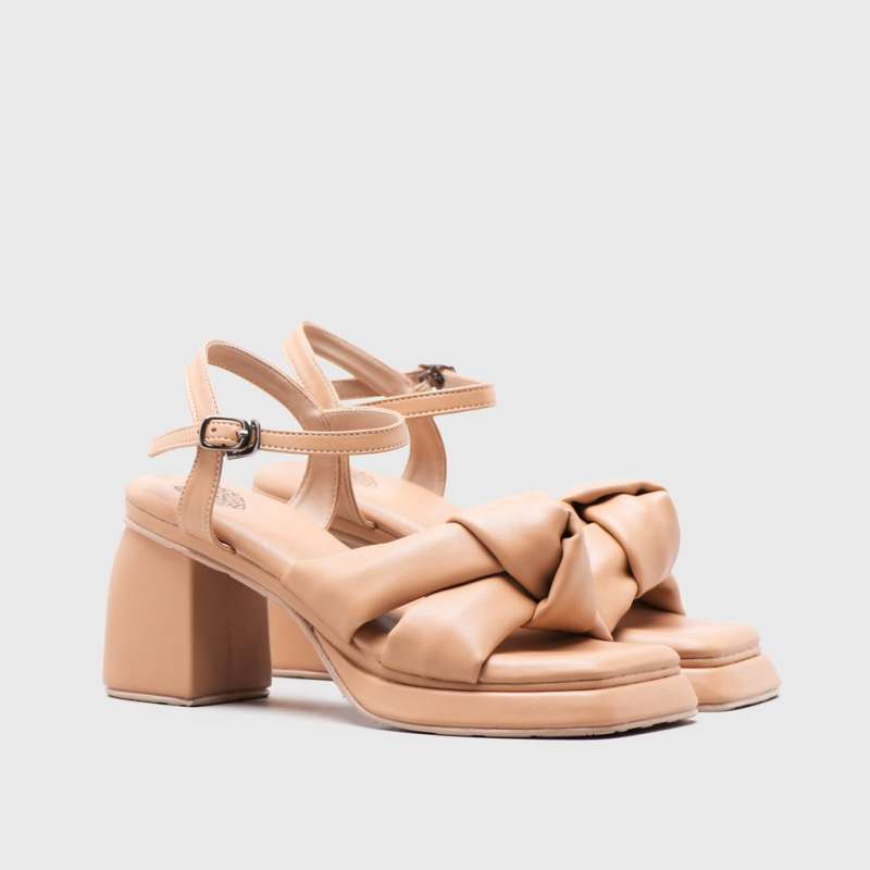 Novara block outlet heel sandal