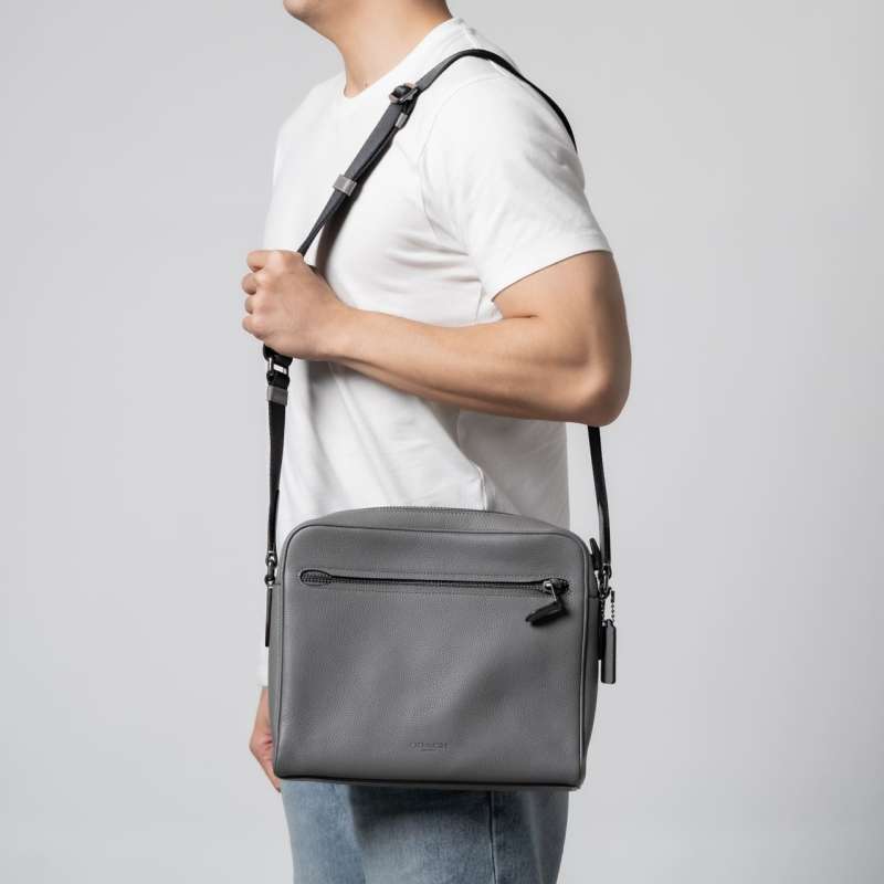 Coach metropolitan camera bag new arrivals