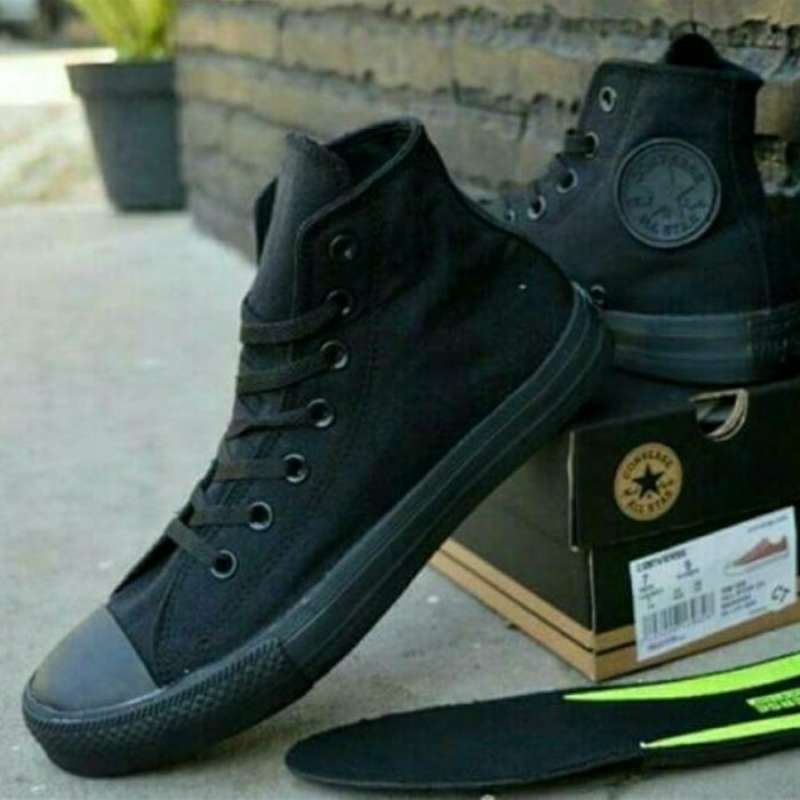 Sepatu all star full black new arrivals