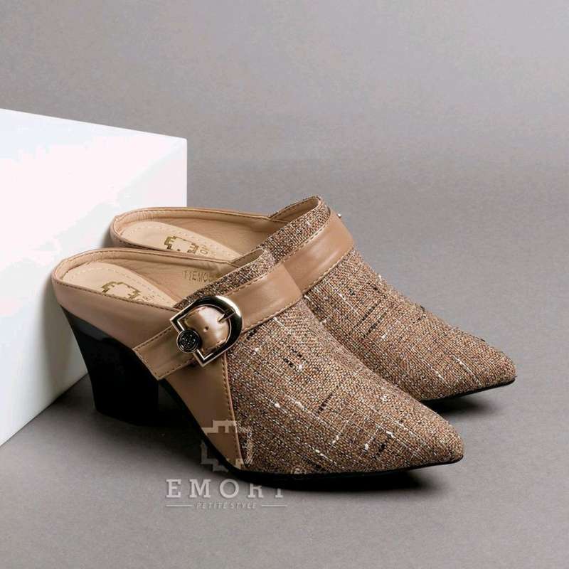 Emory sandal discount