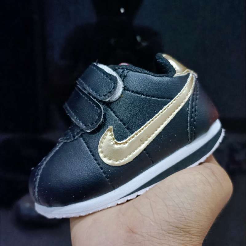 Nike hotsell cortez terbaru