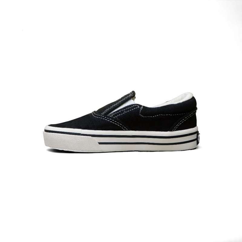 Sepatu lokal slip on on sale