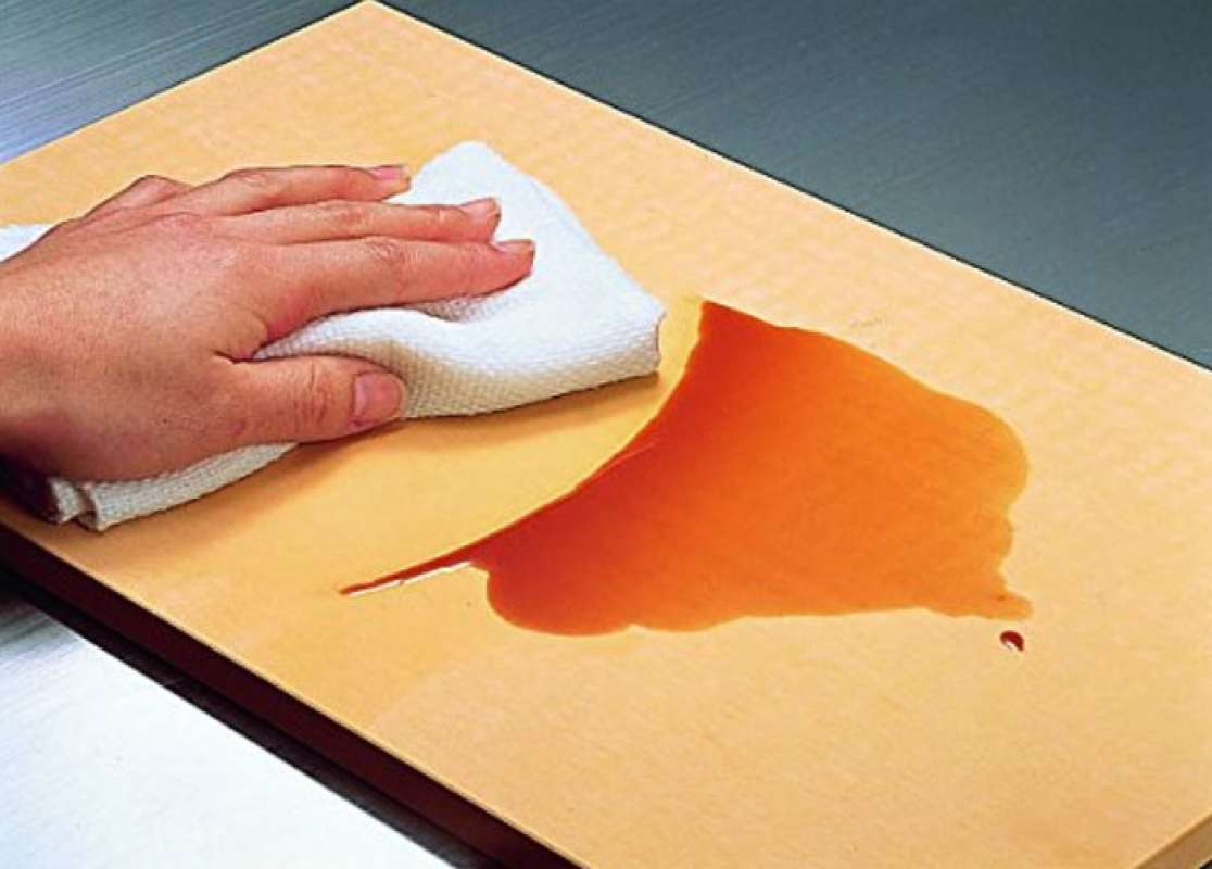 Rubber chopping board store