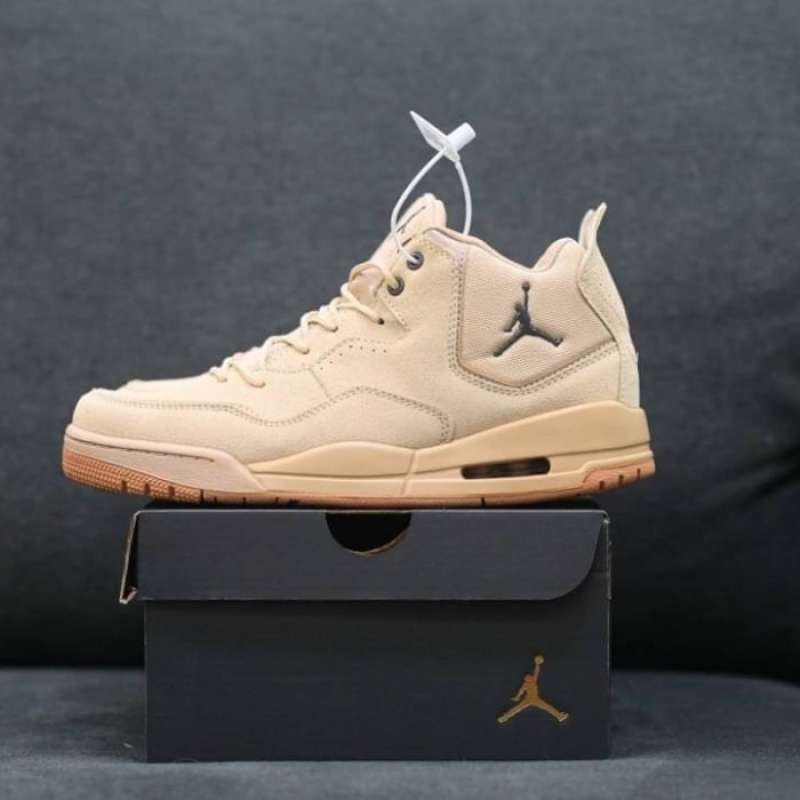 Baskets jordan courtside 23 on sale