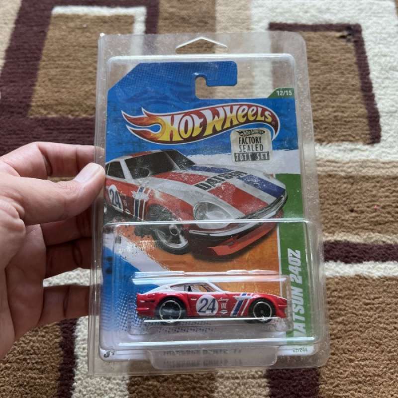 Hot wheels datsun cheap 240z treasure hunt