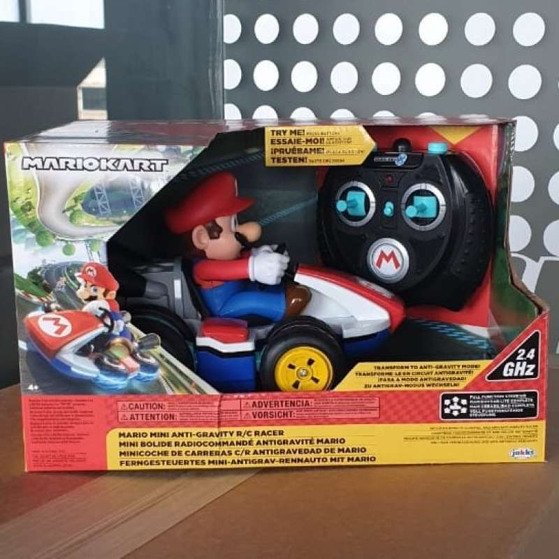 Voiture radiocommandé JAKKS Mario Kart R/C mini bolide anti gravité