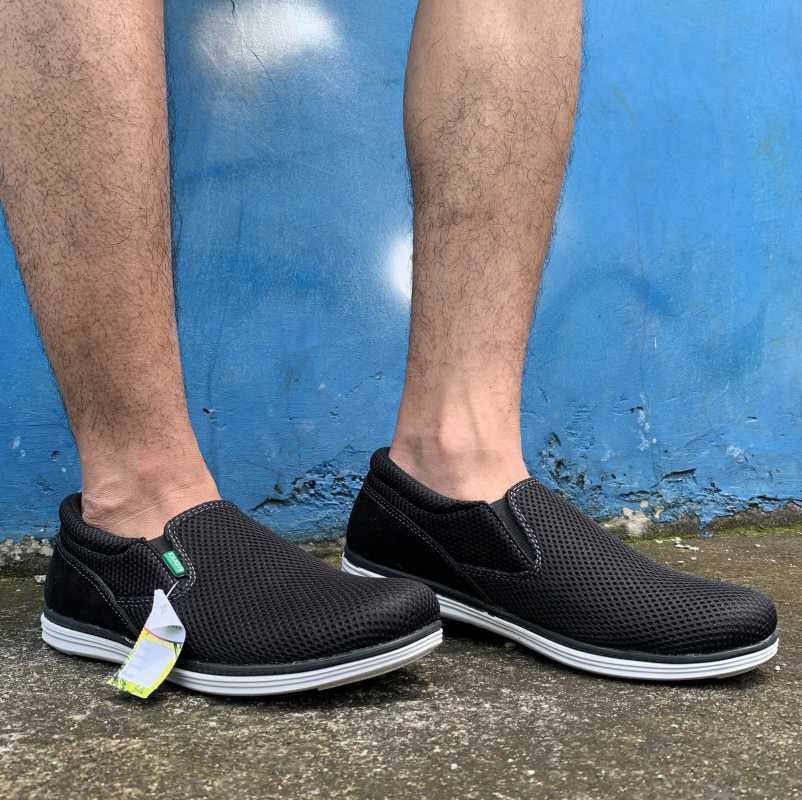 Sepatu slip hotsell on gucci