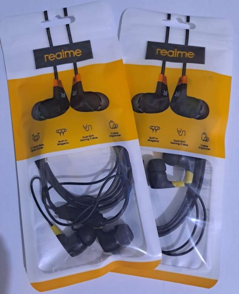 Realme r40 sales earphones price