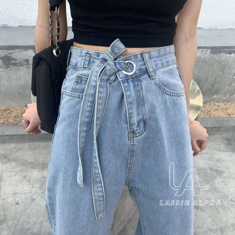 Qorni va kokraklari osilgan ayolni sikdi